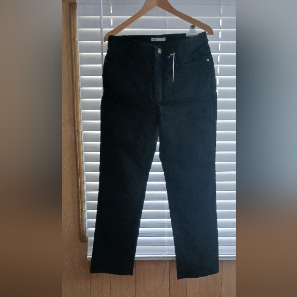 Lee women's jeans. Black.